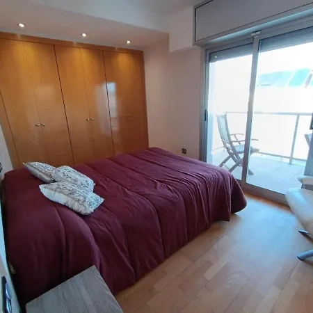 Service - Suites Catalunya *